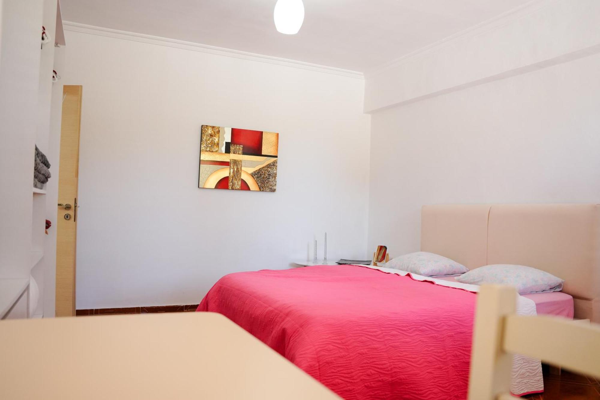 Centre Lions Gate 1 Apartment *